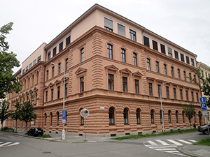 Gymnázium kpt. Jaroše (Brno)